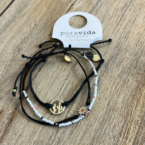 Pura Vida Bracelet Bundle Cactus Daisy Flower Seed Bead Black White Gold Rare - Picture 1 of 8